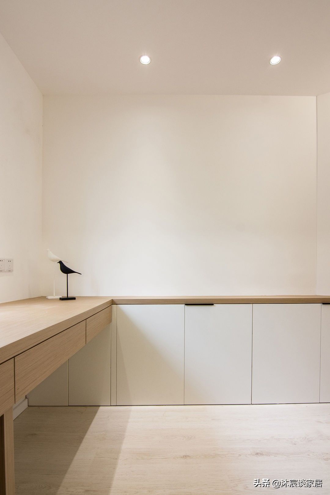 书房|真心佩服这对夫妻,改造破旧二手房,让室内大放异彩,实在太牛了