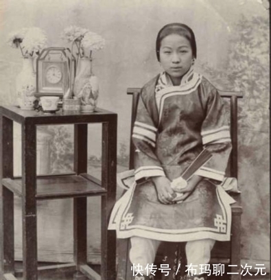 夫多妻|解放后推行一夫一妻,那漂亮的姨太太怎么处理?现代人听了笑开花