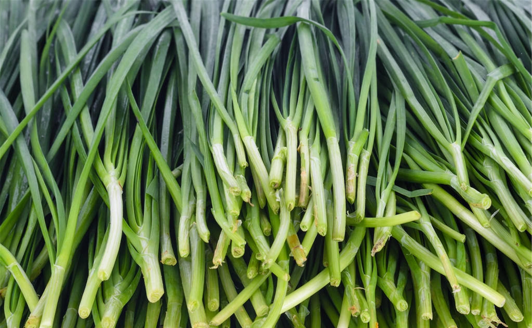 高血压的“帮凶”揪出来了，四种菜少吃，否则很难稳住血压