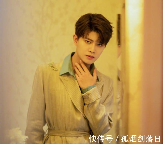 乐华|欢瑞一哥，嘉行一哥，唐人一哥，乐华一哥，看到哇唧唧哇爱惨了