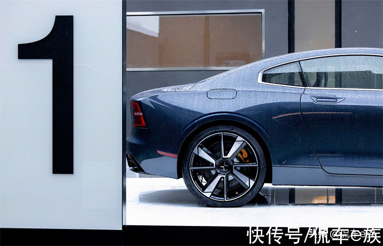 英格夫·霍伦|“异物碎片”艺术展正式开展，极星1惊艳亮相