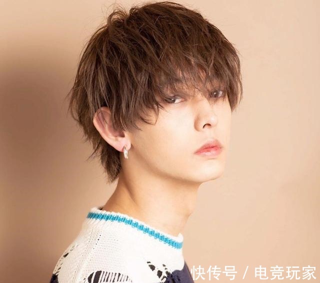 造型 别总剪男士背头了,这才是年轻男士该有的发型,看看帅到你了吗!