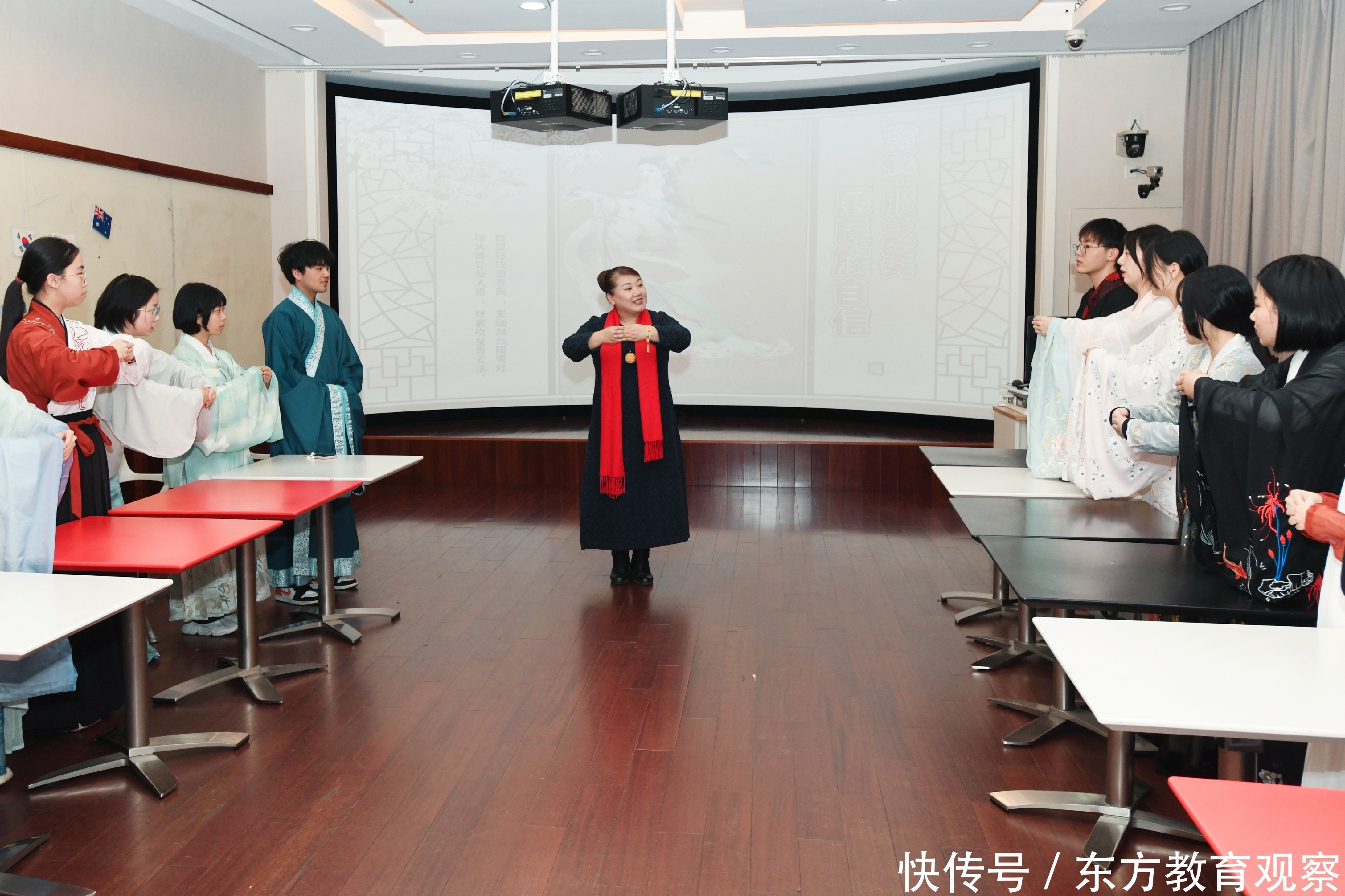 民族|董曦丹老师的文化课堂——展民族自信,让汉服文化长盛于世界