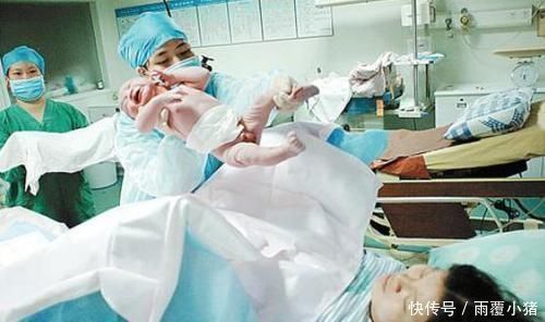 急产|孕妇刚躺上产床,孩子就“呱唧”一声出来了,医生皱眉不是好事