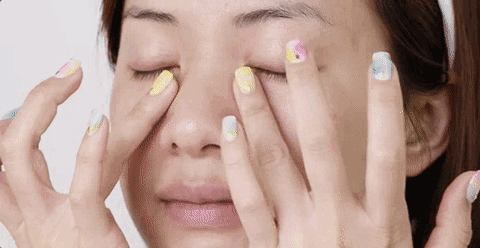 质地的眼霜|眼霜凭什么贵?脂肪粒又是如何形成的?