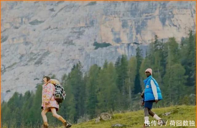 明星同款羽绒服有多贵?