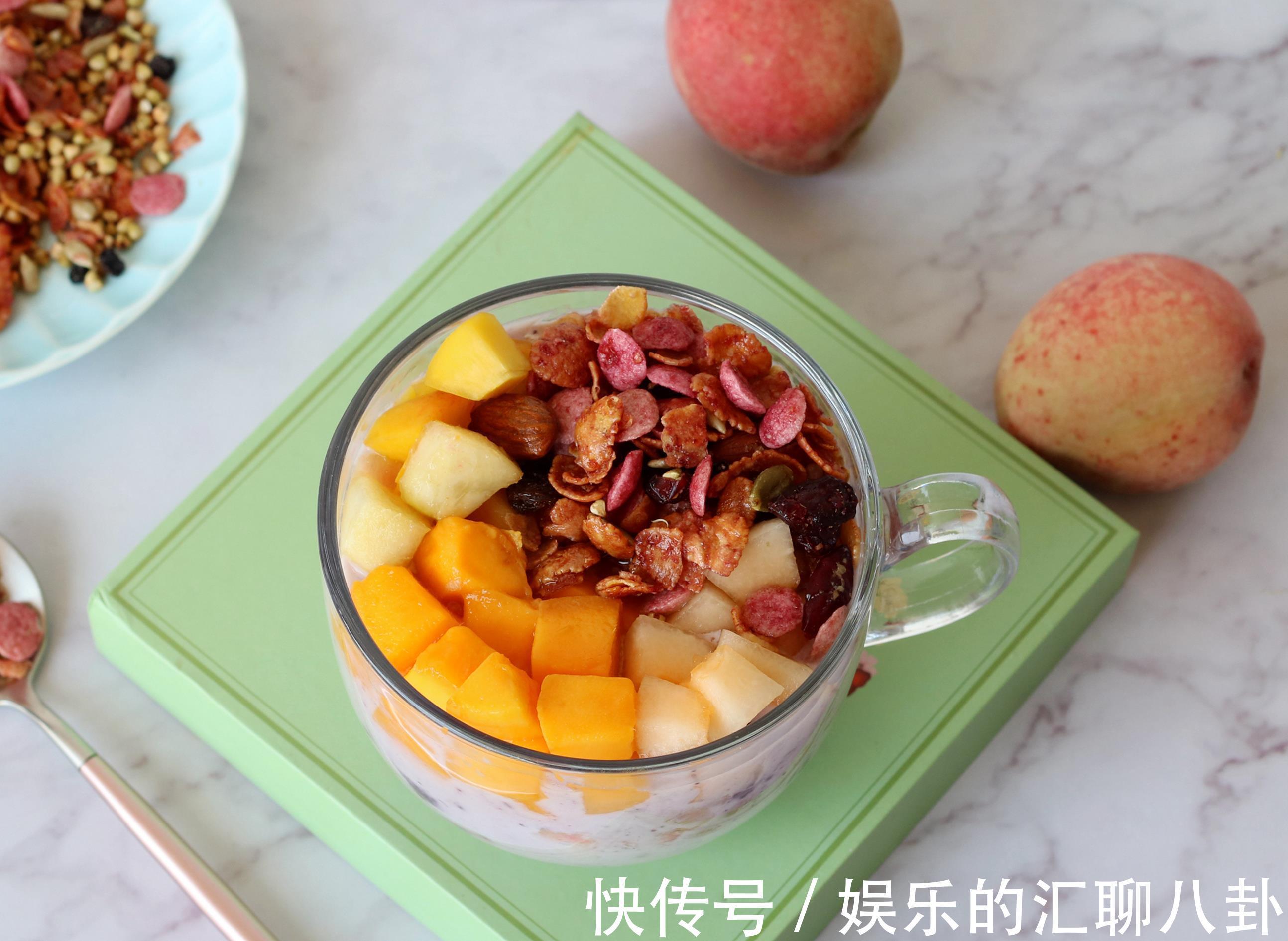 龙宝|我的轻食晚餐，食材丰富营养均衡，5分钟做好，不开火简单又省事