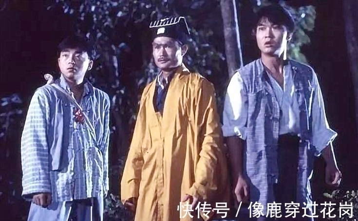 |搞笑我是认真的，美女请你滑慢一点，容我缓一缓再笑