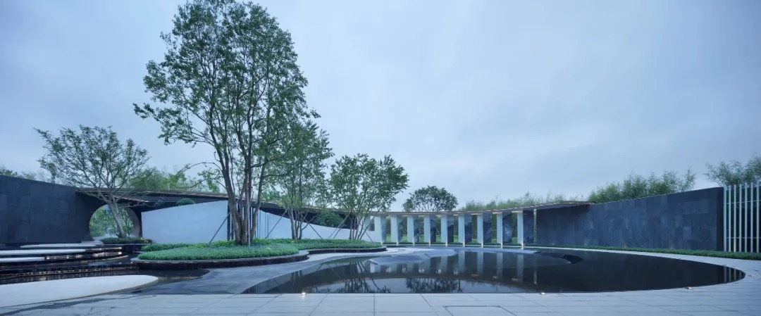 设计|以地为纸,泼墨生花|世茂滨江壹号