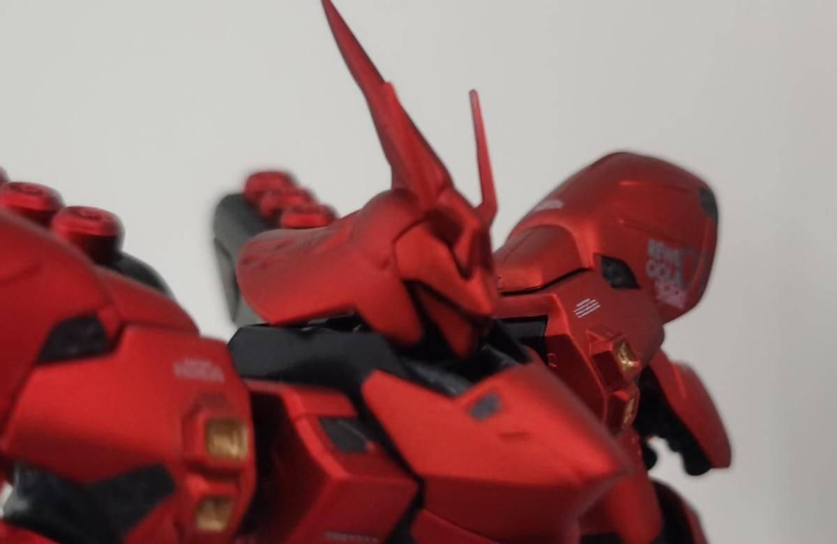 奇迹|[藏品展示] 小比例的奇迹，万代hcmpro和emia牛高达和沙扎比