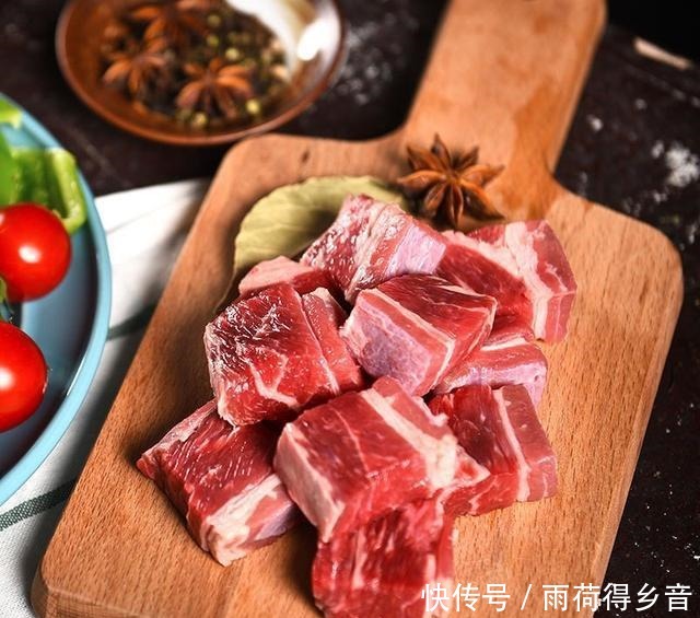 牛腩又有新做法了,这样做牛腩两斤都不够你一个人吃