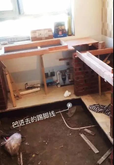 吊柜|住了两年才发现橱柜这样装有多好，结实又美观，邻居看了都羡慕