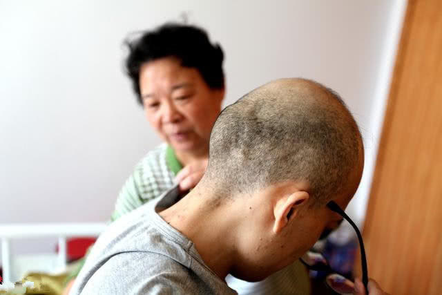 食物|肿瘤科医生告诉你2种食物平时多吃点,轻松消灭“癌细胞”