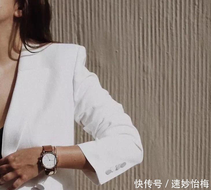 女人手表戴左手好,还是右手好?别再戴错被人嘲笑,