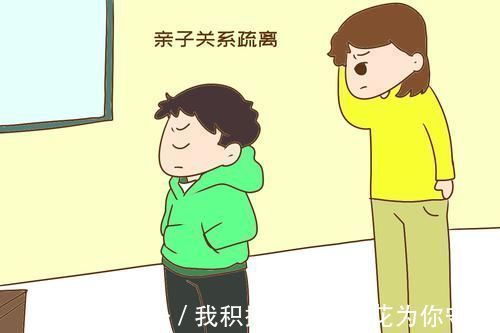 家人|“妈妈，你把我作业给炒了？”孩子崩溃哭泣，家人大笑不以为然