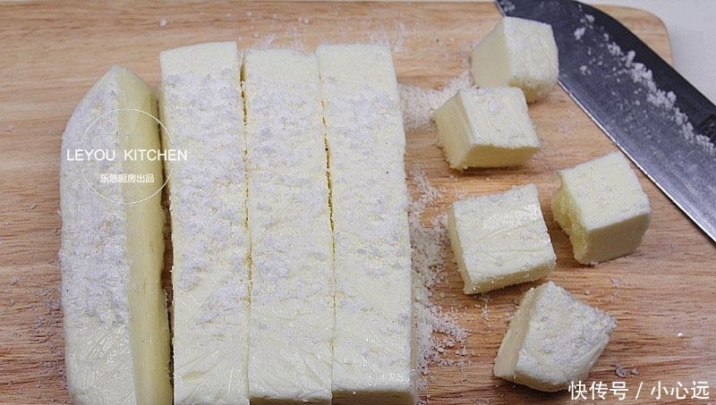  暑天的冰凉小点心, 奶香浓郁, 比冰淇淋还好吃, 在家用小锅就能做