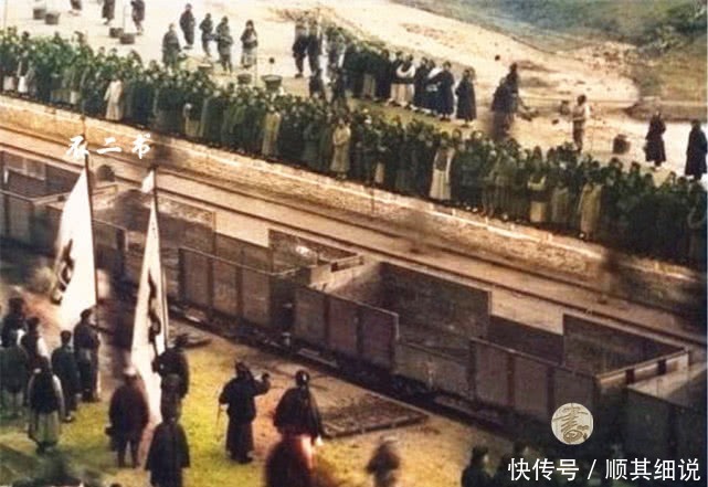 回銮|慈禧太后西逃回銮老照片：盛景不复返，宫门外混乱不堪尽显衰败