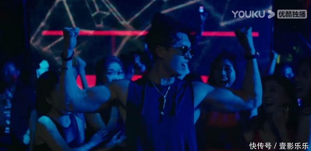 叶劲峰|口碑爆棚,全员疯逼,这群变态没被浪费!