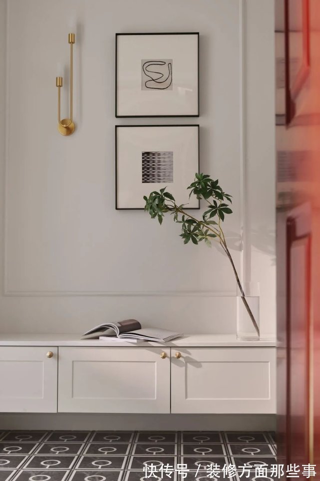 石膏线|131平4+1室两厅一厨两卫设计，独特优雅的设计感