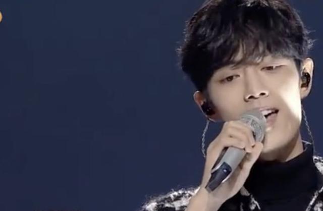 湖南台双十一晚会造型全体被吐槽,为什么肖战却被猛夸