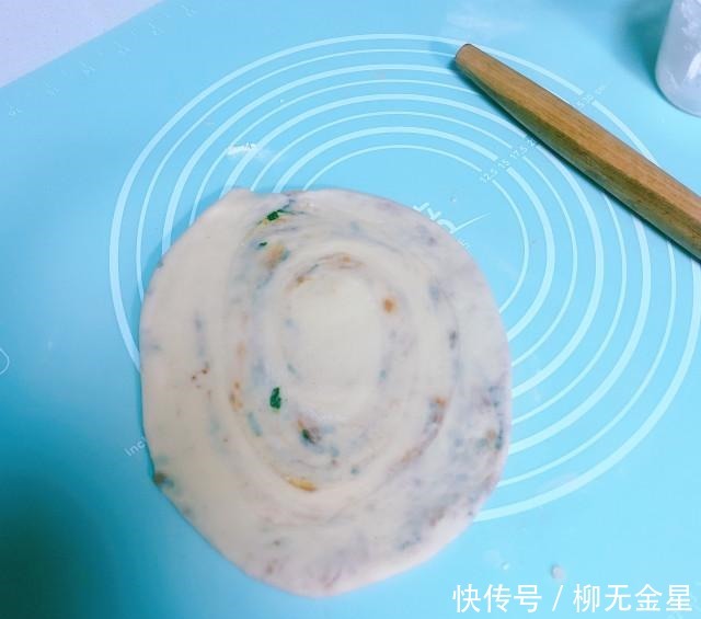 葱油饼|肉松葱油饼,层层肉松,葱花香浓,太好吃了