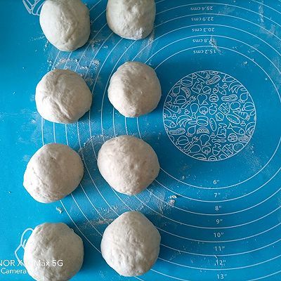 诱人|芝麻发面小饼