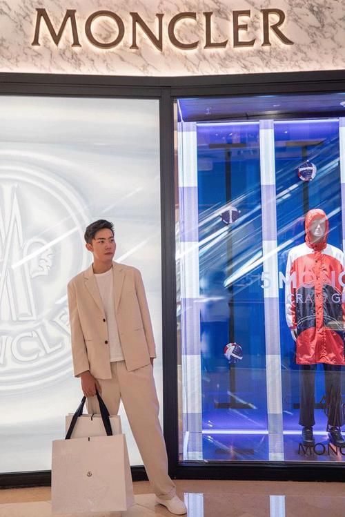 做“平平无奇”的时装，究竟有多难？