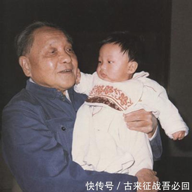 1980年意大利记者犀利提问，邓小平：天安门上毛主席像将永远保留