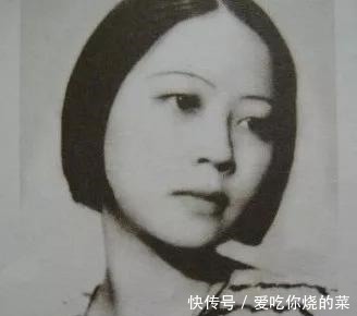  婚纱|初恋早已结婚，让她不要等，她却等了50年，79岁终于披上婚纱！