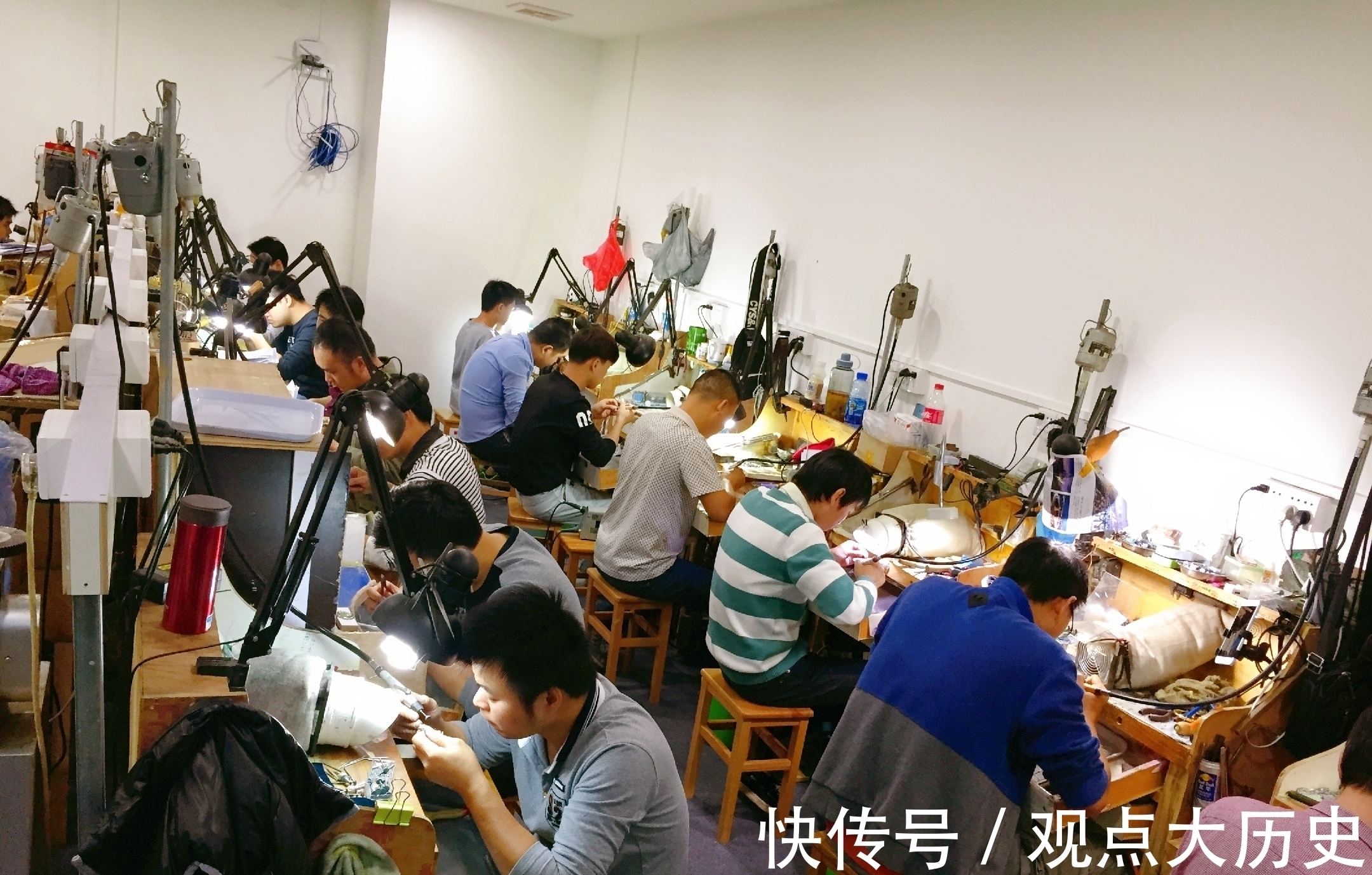 专柜 珠宝定制的这些好处你都知道吗?听说80%的人都不知道