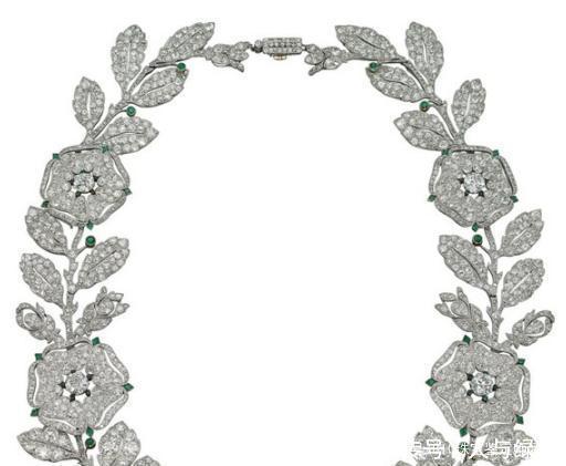 款项链|超级富豪莉莉·萨夫拉,一生共结了四次婚,收藏的珠宝堆积成山