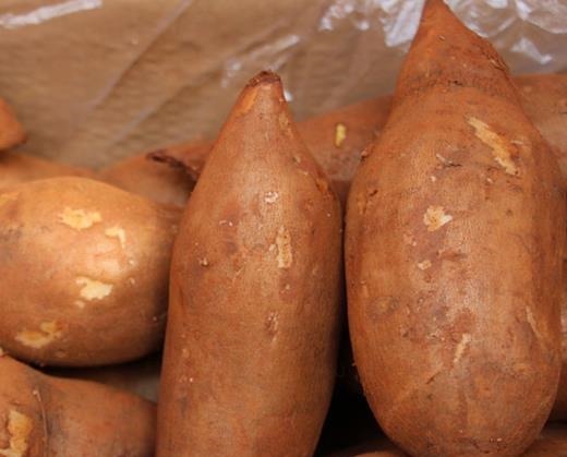 红薯|天冷了,是吃这3种水果的黄金期,价格便宜,营养高,错过很可惜