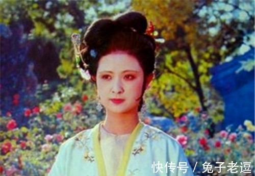 张华@《红楼梦》:胡太医看见尤二姐为何通身麻木,一无所知?