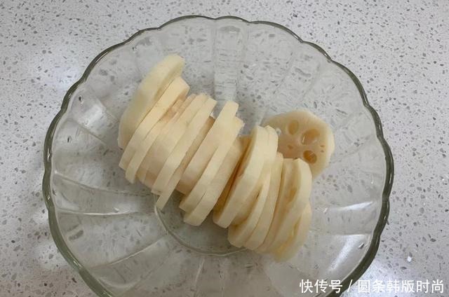 莲藕最好吃的做法,外酥里脆,做法超简单,好吃的停不下嘴!
