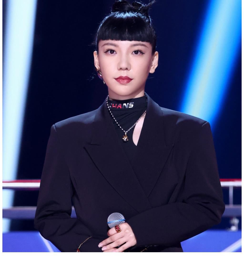 中国好声音|今年好声音8位导师，相比以往4位导师好看在哪里？