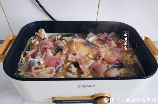 下饭|牛羊肉太贵，这食材每斤8元，烧一烧连锅上桌，汤鲜肉嫩也下饭