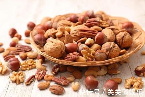 健康|促進健康的十類食物：海鮮、谷物、堅果……還有誰？