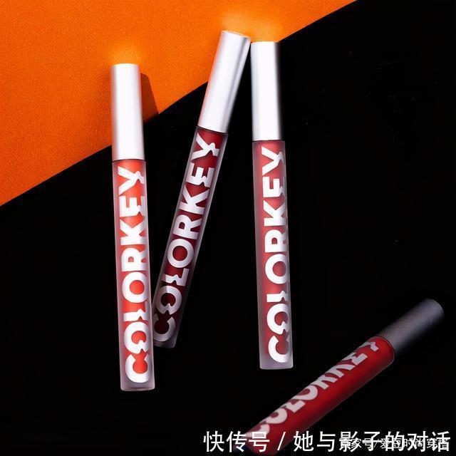 color|女生涂口红和不涂口红,差别太大了!