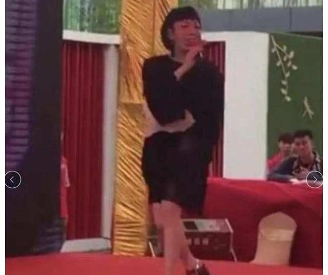 从天价代言到县城商演，《中国好声音》官宣，吴莫愁新身份回归