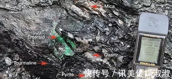 微油|头衔个个“壕”气十足,祖母绿的身价到底为什么这么高?