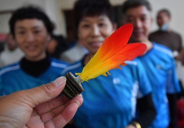 武汉|毽球分南派北派，武汉人一样玩得飞转