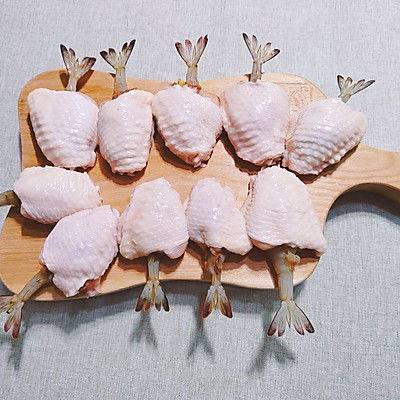 原来做鸡翅包里脊肉和虾这么简单