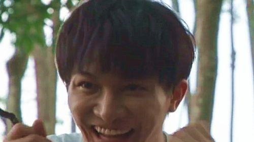 周深在《向往》拒絕干活，當(dāng)他說出為啥后，一旁何炅都無奈了