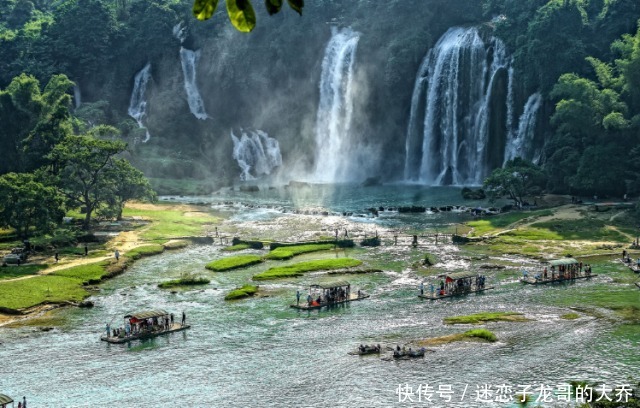 广西一神奇大秋千，高达30米能直接荡出国，周边空气清新景色绝美