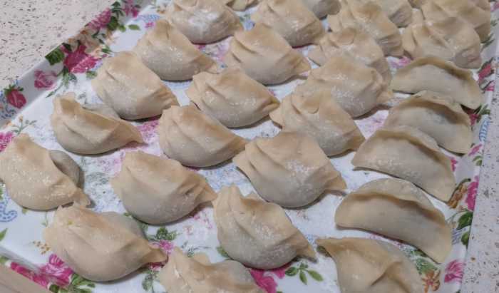 黄瓜的新鲜做法,不炒鸡蛋,不凉拌,味道鲜美,吃完一盘还想吃