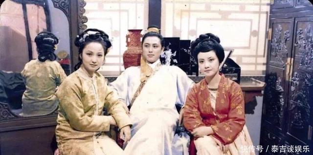 公然|太监为什么公然去贾府打秋风元春省亲时已经说清楚其中缘由