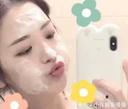 青春期女生总是“油光满面”教你3个小妙招，从此做个“清爽美人”