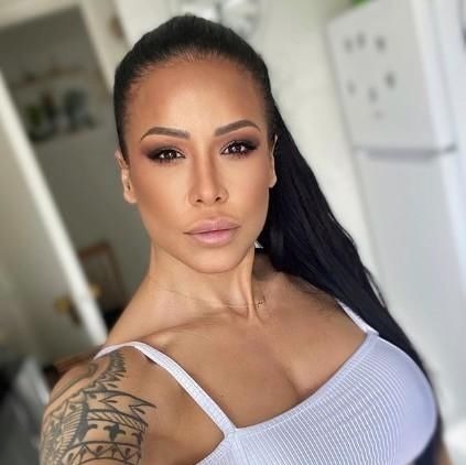 健美小姐|穷孩子早当家,最后成为了健美小姐,她的方法值得学习