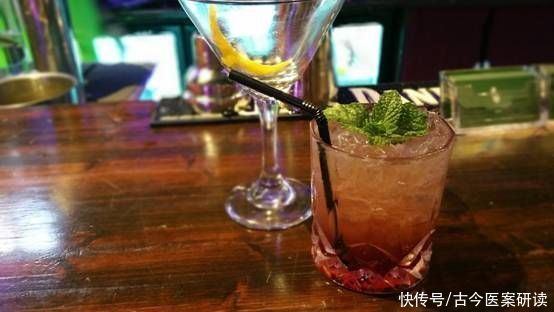 放射性物质|孕妈妈最怕的就是孩子的畸形，医生：做到这些事，避免胎儿畸形