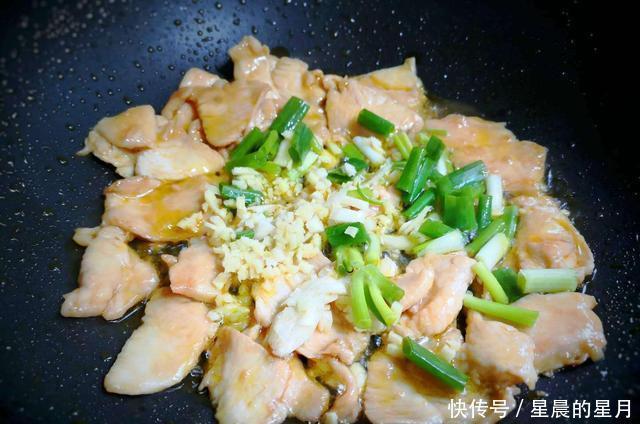 佛手瓜|自家种的佛手瓜,这样做那叫一个香,口感清脆又去火,好吃下饭!